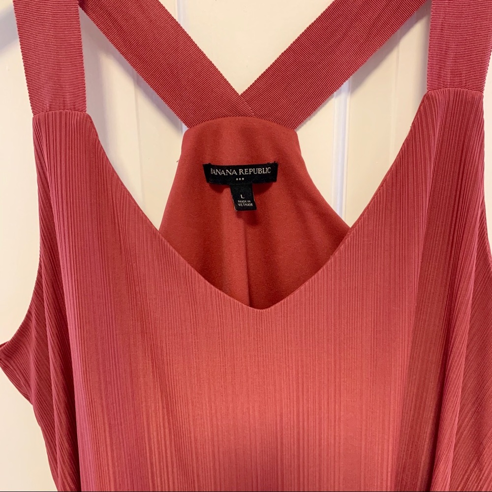 Mauve Banana Republic tank